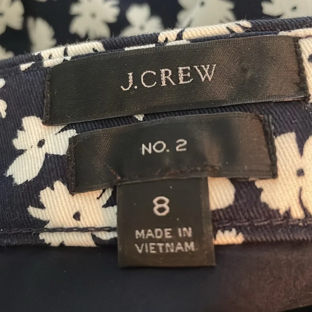 J CREW DAISY NO. 2 PENCIL SKIRT SIZE 8 - Picture 6 of 7